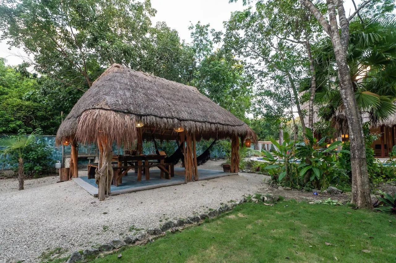 Villa Satori Puerto Morelos 0*,  México